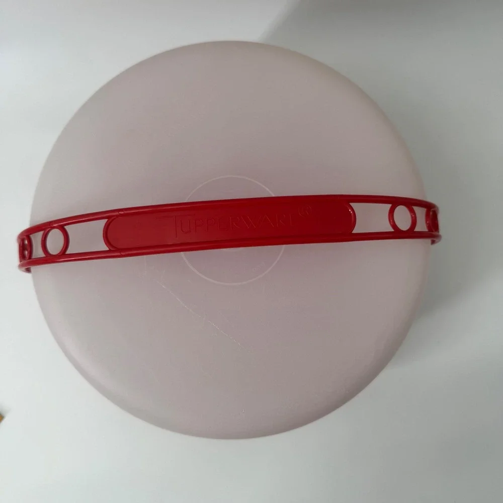 Tupperware Round Cake Taker Carrier 683 Sheer White Red Handle 9.5 Inch
